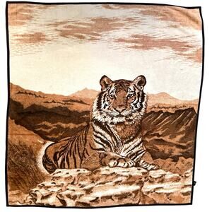 San Marcos Vintage Leopard Blanket Reversible Animal Print Tiger Throw Fleece